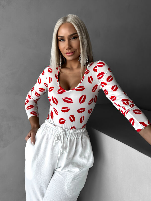 Bílé pusinkové body LISANDRO Velikost: ONESIZE