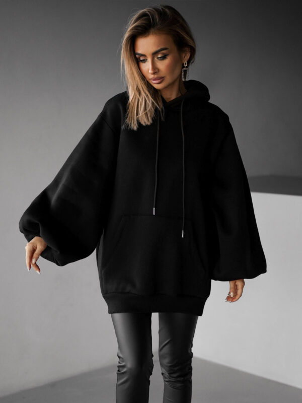 Černá oversize maxi mikina PYRRHA s kapucí Velikost: ONESIZE