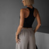 Černý sportovní crop top ALADIN na zip Velikost: ONESIZE - Image 3