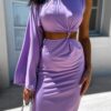 Světle fialové dlouhé elegantní šaty NONIENY s průstřihem Velikost: ONESIZE - Image 3