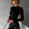 Černý elegantní top SAKLAR s dlouhým rukávem Velikost: M/L - Image 2