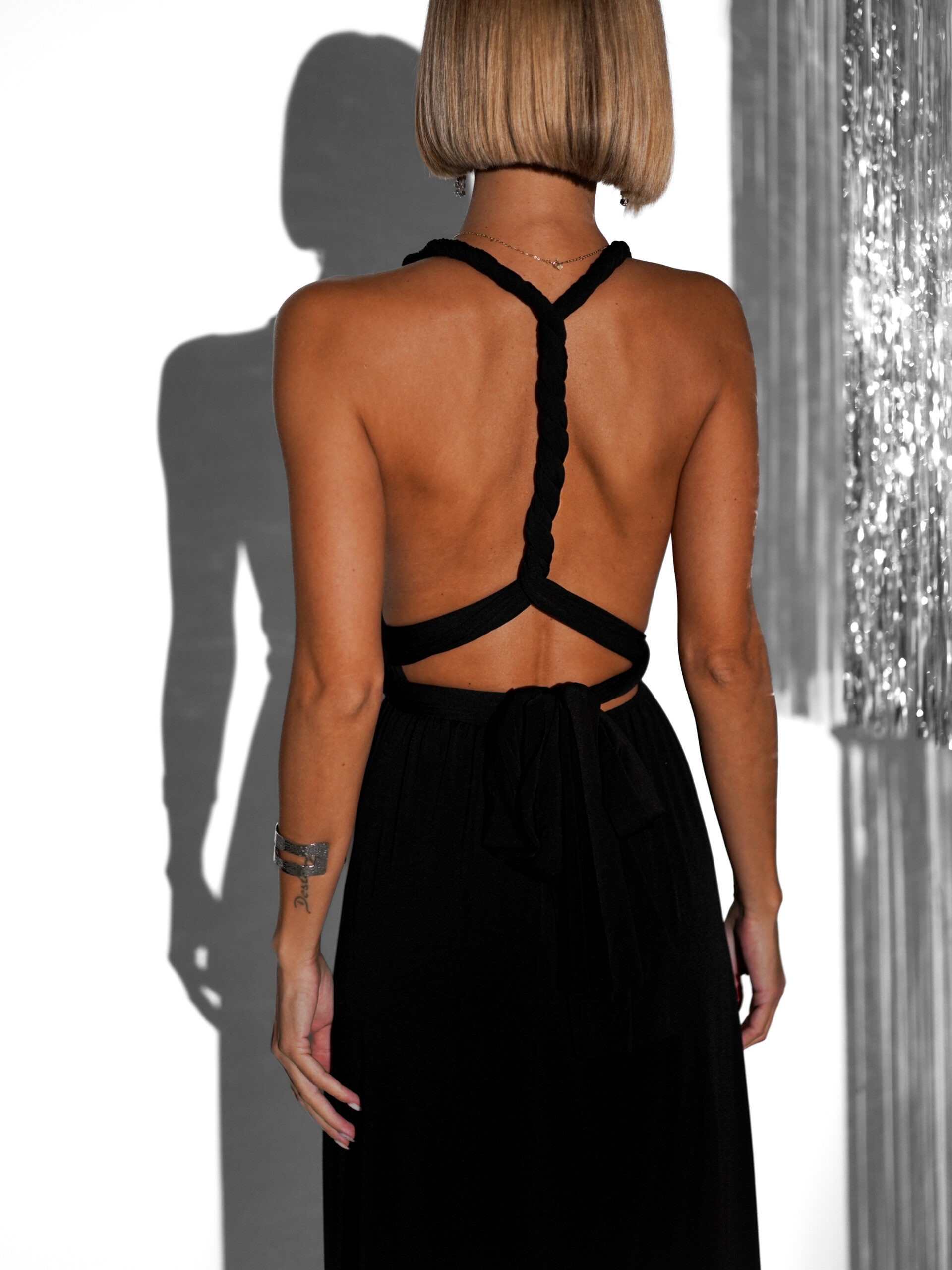 Černé elegantní šaty BEATRICE s vázáním Velikost: ONESIZE - Obrázek 3