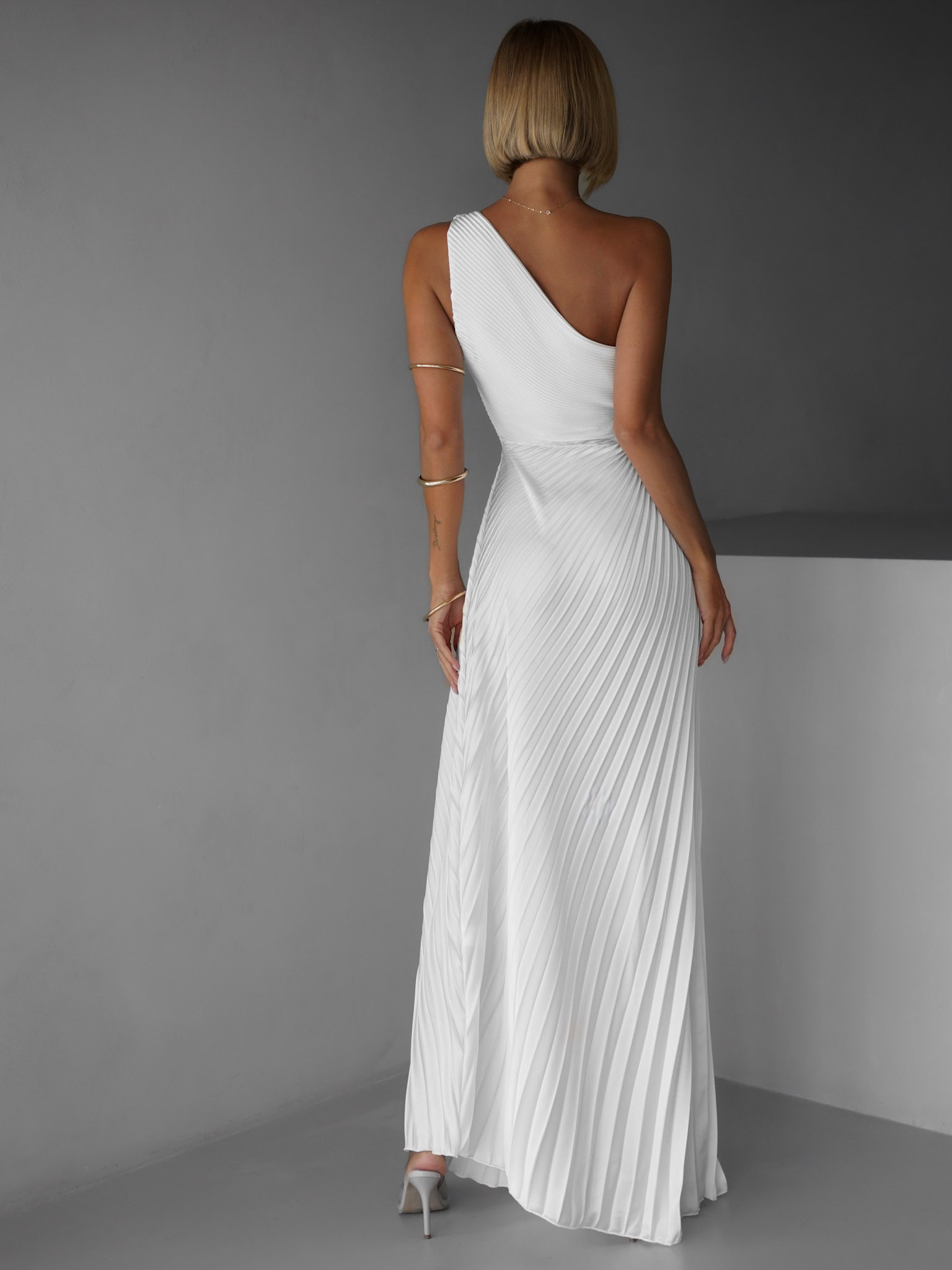 Bílé elegantní šaty SUNTILS Velikost: ONESIZE - Obrázek 3