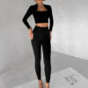 Černý sportovní crop top WALATA s dlouhým rukávem Velikost: M - Obrázek 3