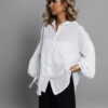 Bílá bavlněná basic oversize košile ALEEZA Velikost: ONESIZE - Obrázek 2