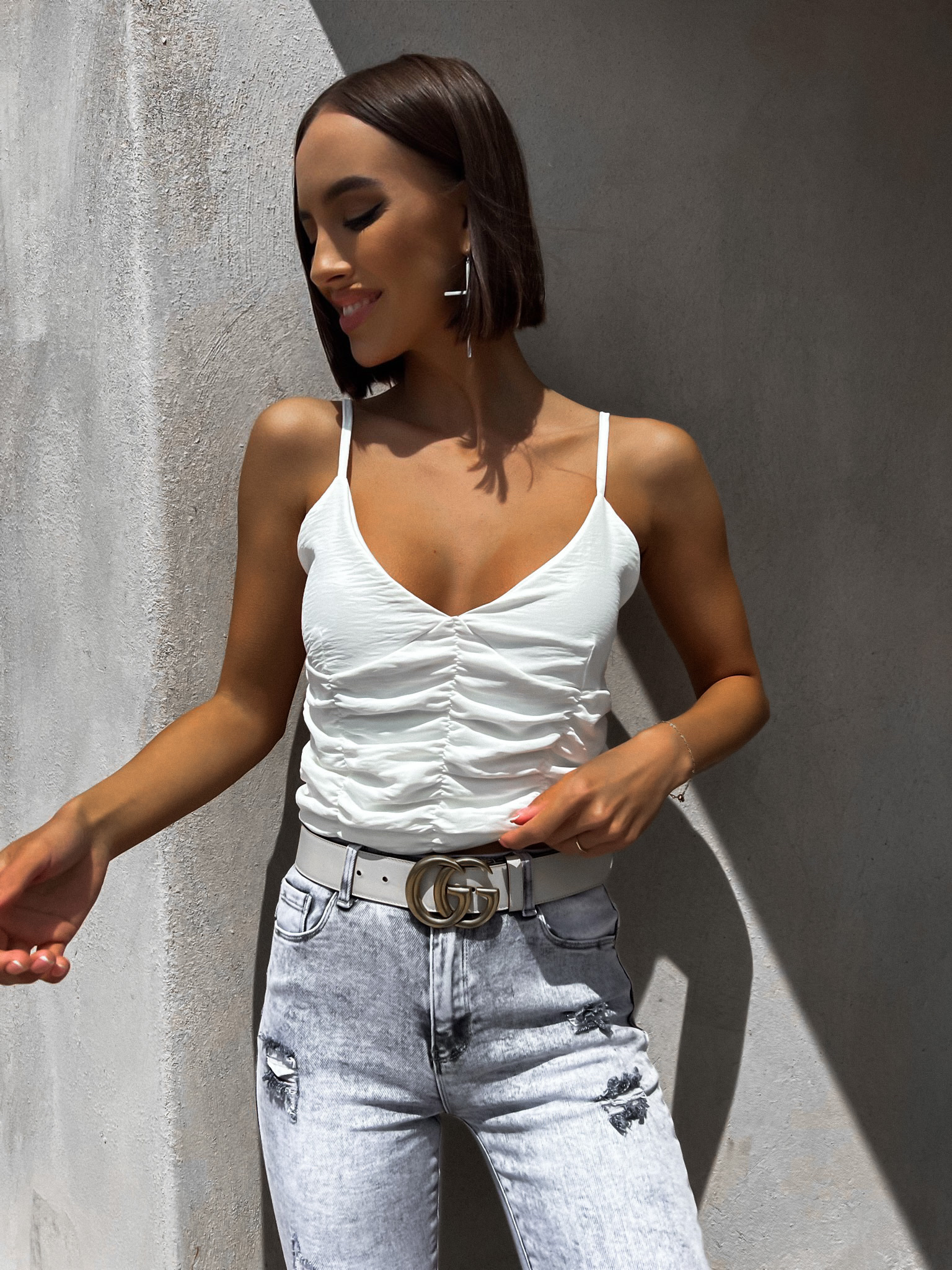 Bílý nařasený tílkový top FROLIN - Obrázek 2