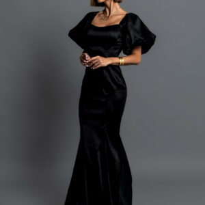 Černé společenské dlouhé šaty GLAMYT Velikost: M