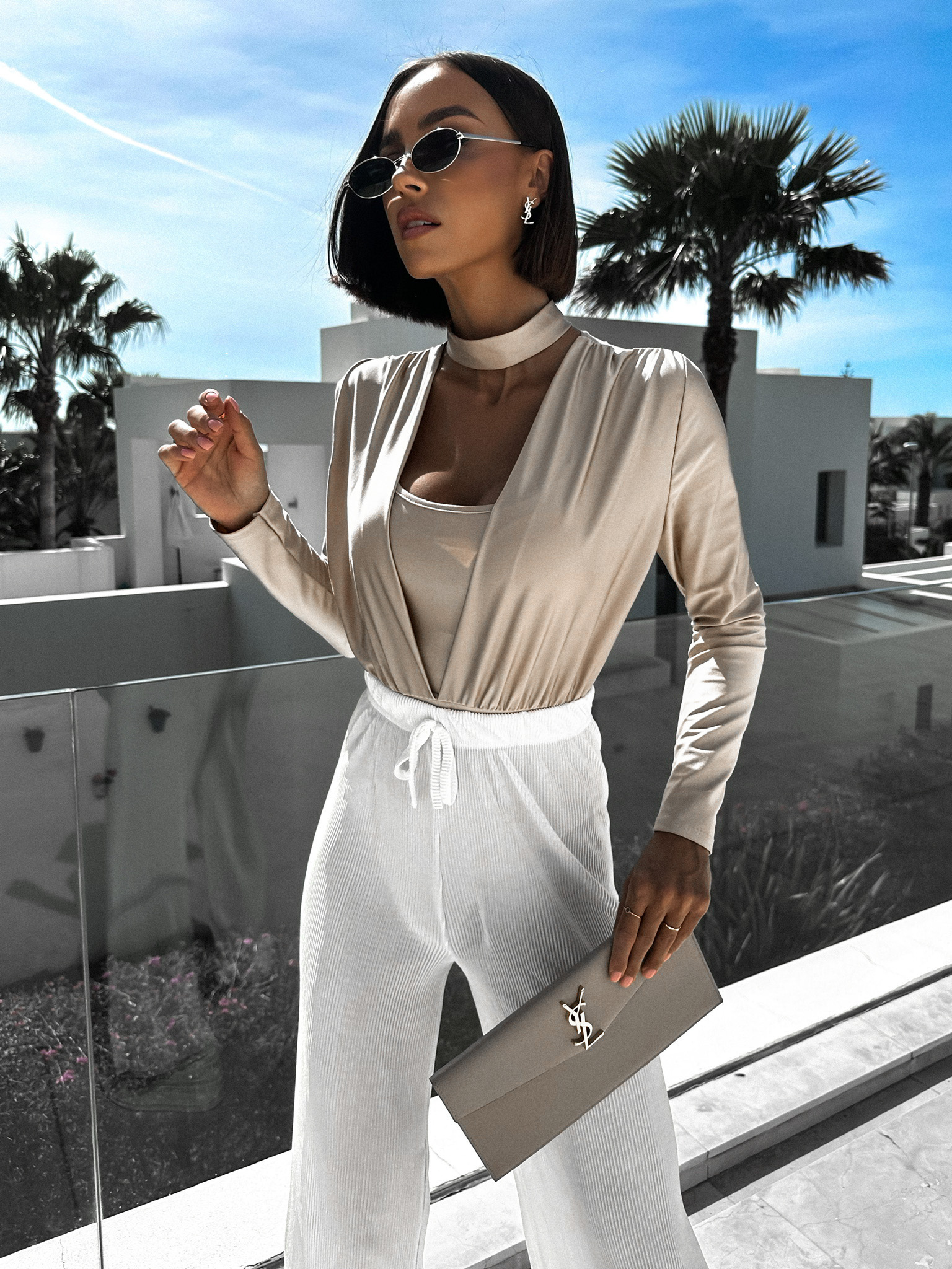 Krémové lesklé elegantní body NOTYR Velikost: ONESIZE - Obrázek 3