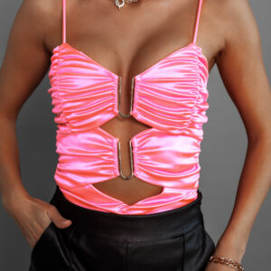 Růžový nařasený top CORBIN s průstřihy Velikost: M/L