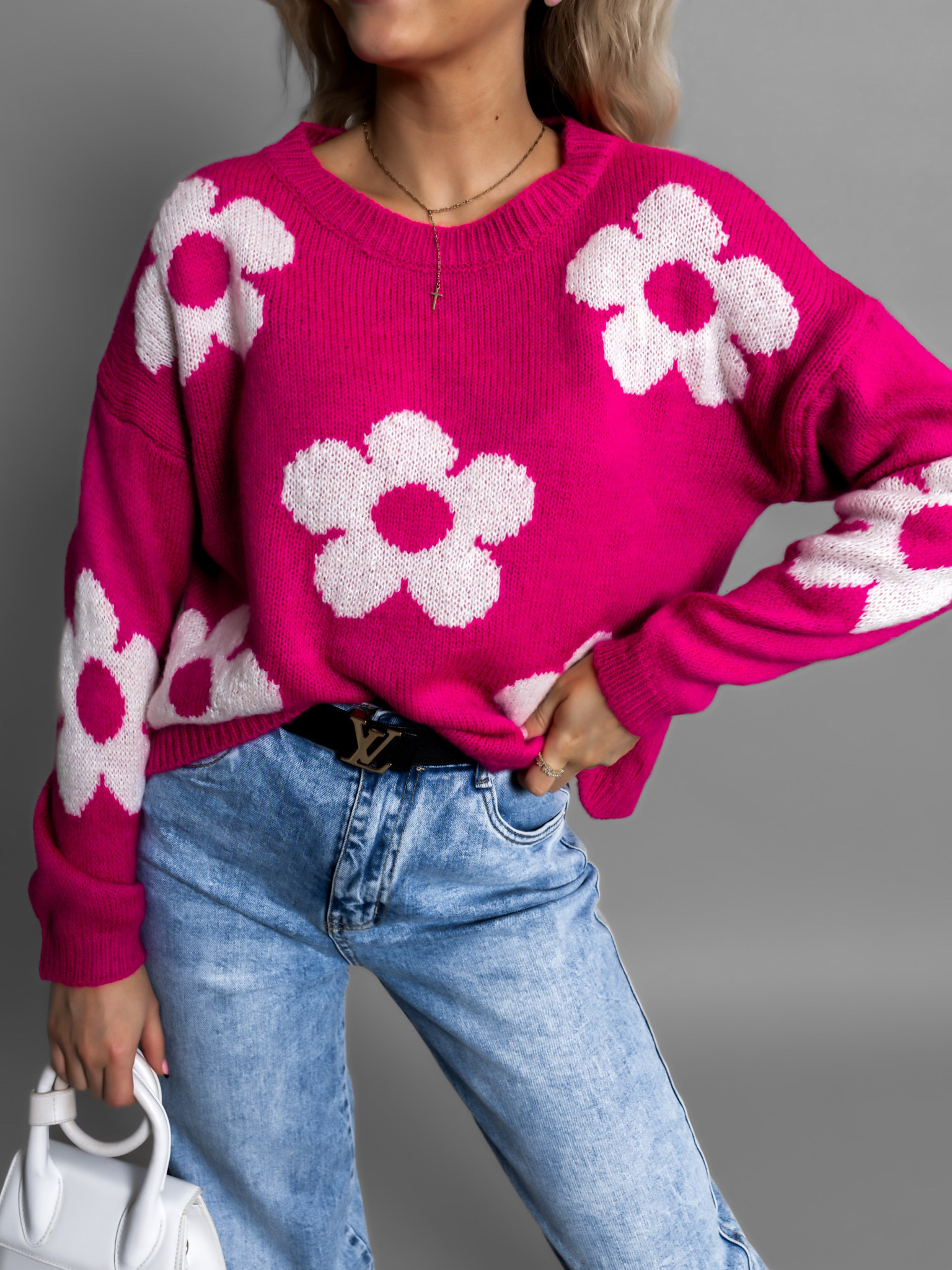 Růžový svetřík NAPLESI s květinovým vzorem Velikost: ONESIZE