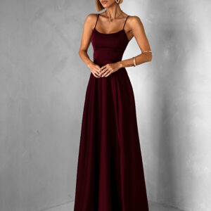 Vínové dlouhé plesové šaty CELLINES se šněrováním a rozparkem Velikost: S