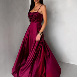 Vínové saténové dlouhé společenské šaty LUNOREX Velikost: ONESIZE