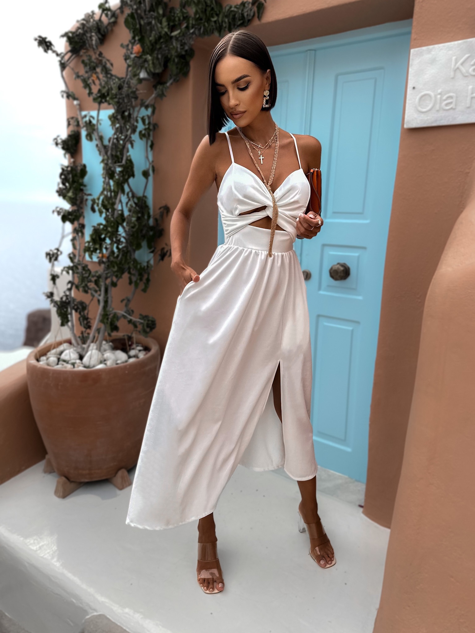 Bílé elegantní šaty CALLANES s rozparkem Velikost: ONESIZE - Obrázek 3