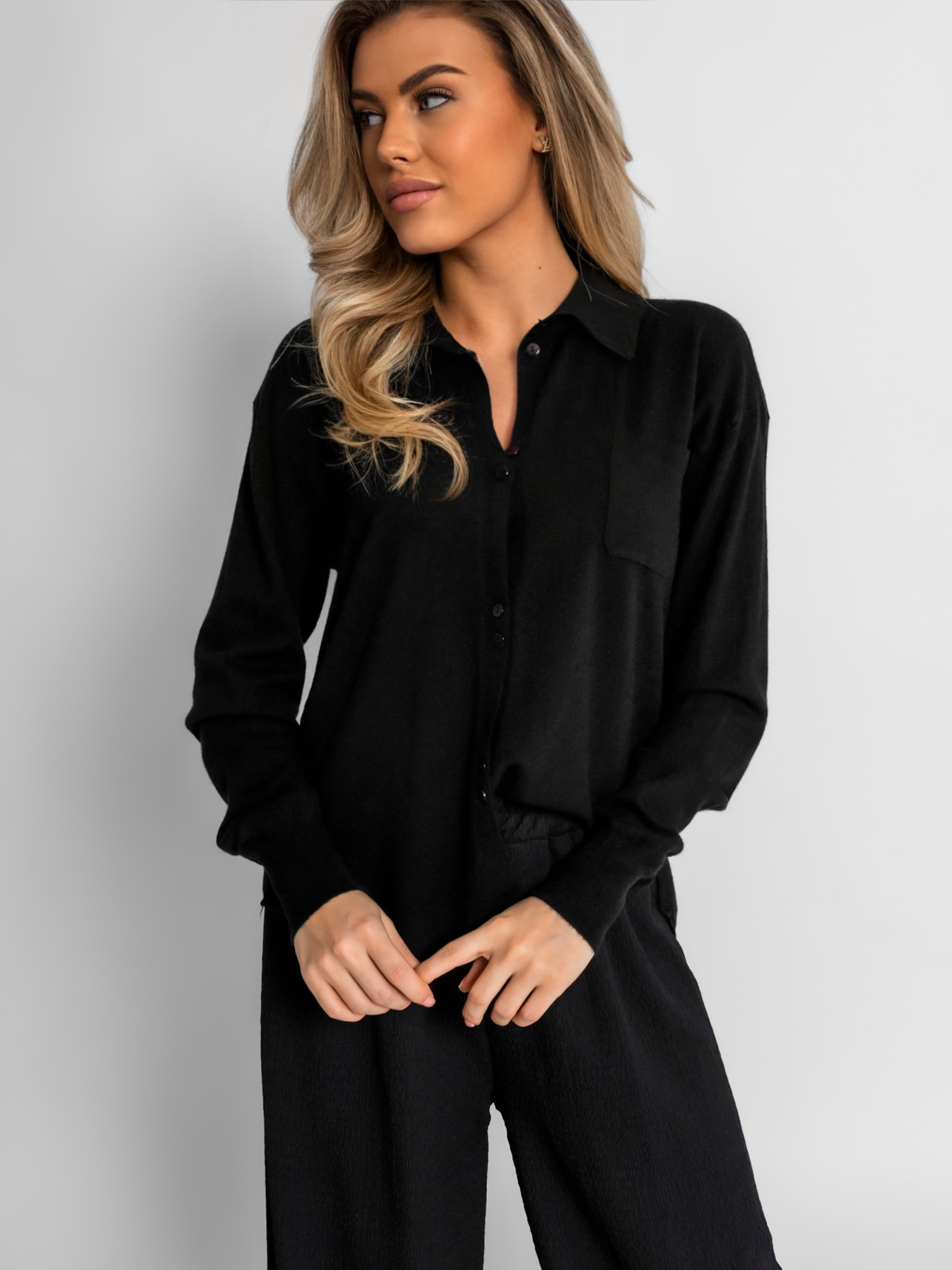 Černá basic košile TASMANIT Velikost: ONESIZE - Obrázek 2