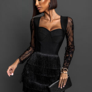 Černé koktejlové elegantní šaty HOLLDER s třásněmi Velikost: M