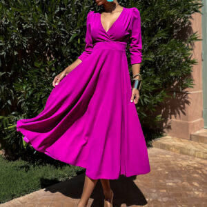 Fialové dlouhé áčkové šaty LAPATA s výstřihem Velikost: ONESIZE