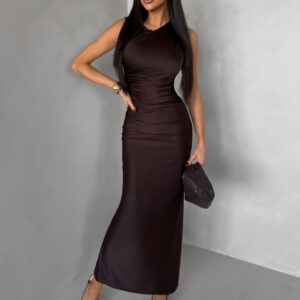 Hnědé elegantní společenské dlouhé šaty DRAVELY s řasením Velikost: ONESIZE