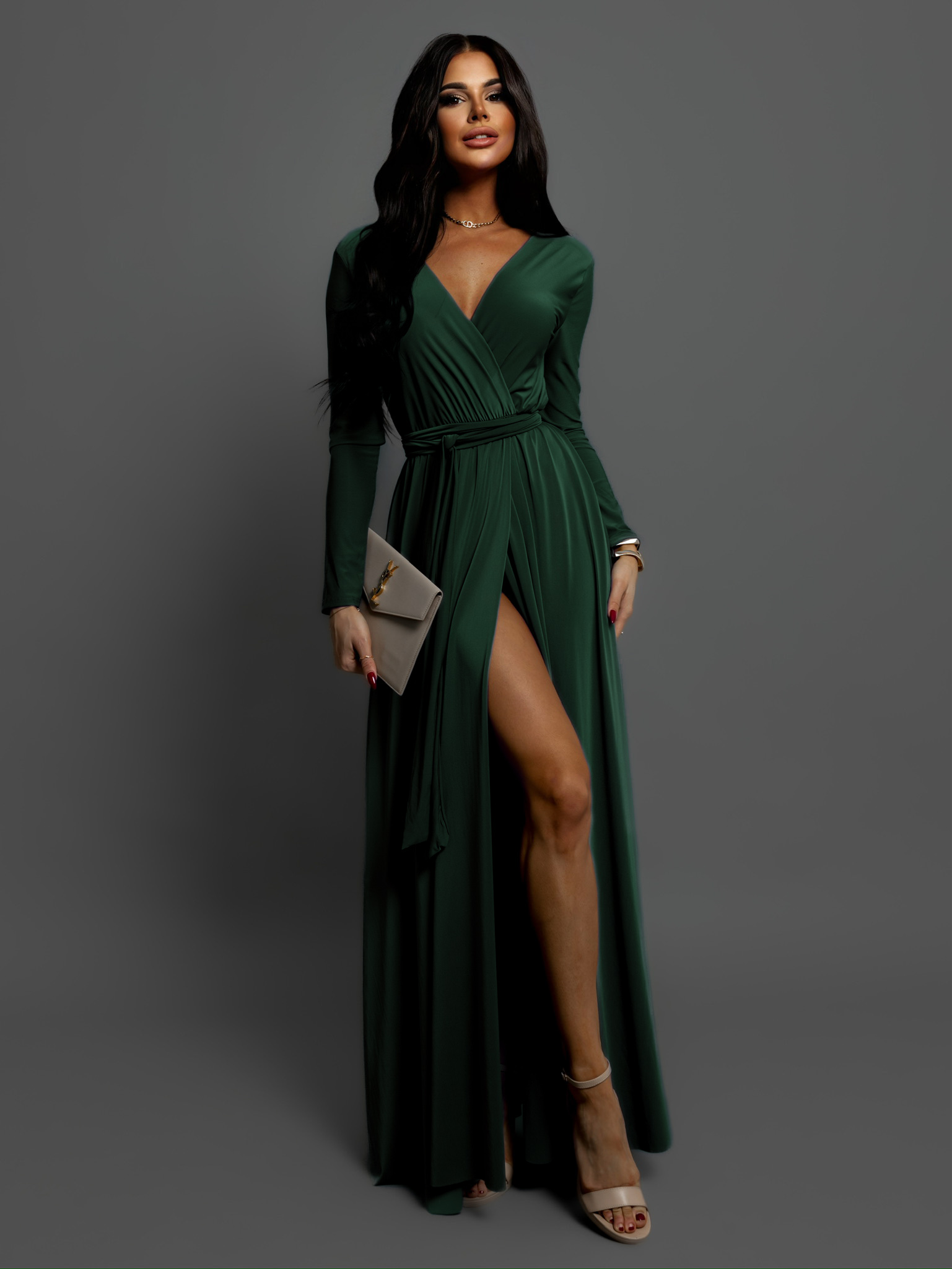 Smaragdové dlouhé večerní šaty JOELLIAN s dlouhým rukávem Velikost: ONESIZE