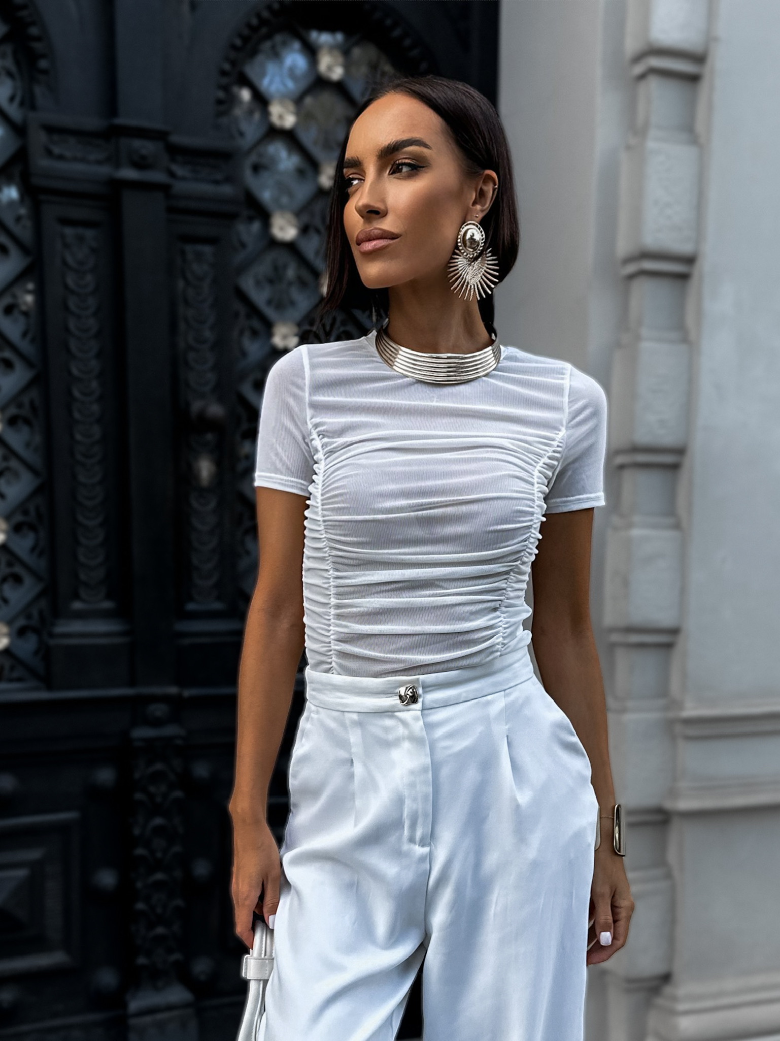 Bílé elegantní body DANSLEN Velikost: M/L - Obrázek 2