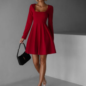 Bordó áčkové basic šaty BUTTONI s výstřihem Velikost: ONESIZE