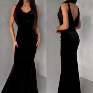 Černé sametové dlouhé společenské šaty DURAYA Velikost: ONESIZE