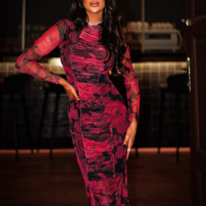 Elegantní dlouhé řasené šaty YUROCHO s růžemi Velikost: ONESIZE