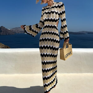 Zlatočerné třpytivé letní šaty GARRYN s průstřihy Velikost: ONESIZE