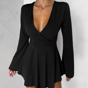 Černé elegantní mini šaty STREGH s dlouhým rukávem Velikost: ONESIZE