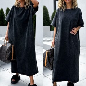 Černé washed oversize tričkové šaty STANLEY s kamínky Velikost: S/M