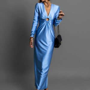 Modré elegantní šaty MIKORA s průstřihem Velikost: ONESIZE