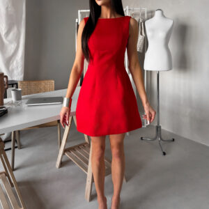 Červené elegantní áčkové krátké šaty NATIVE Velikost: M